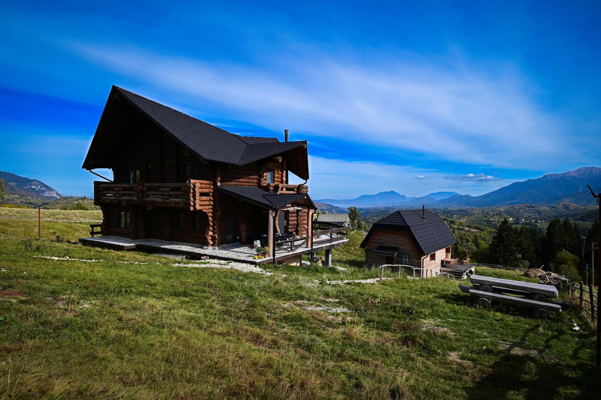 The Barn Villa Sirnea Kültér fotó
