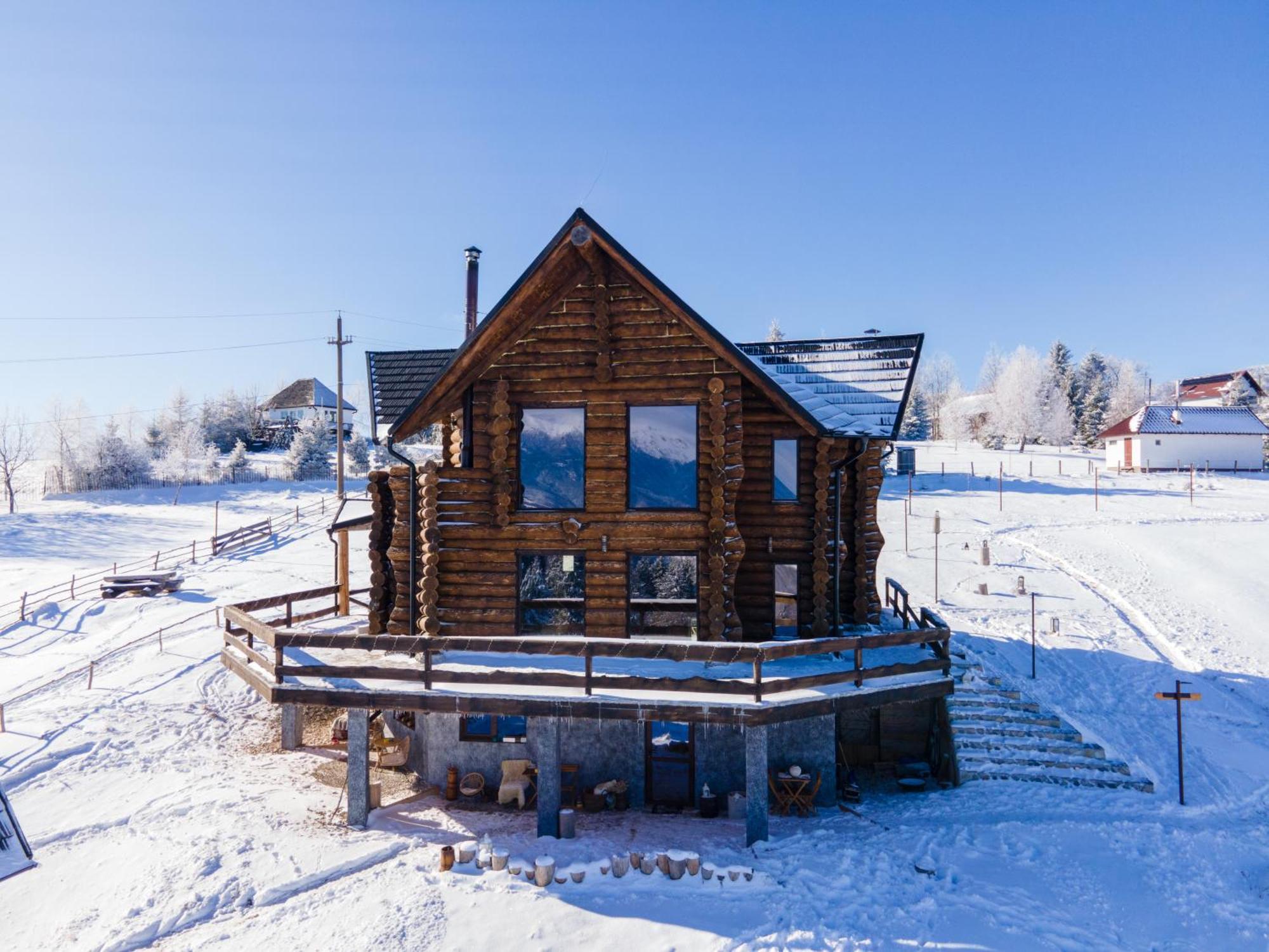 The Barn Villa Sirnea Kültér fotó