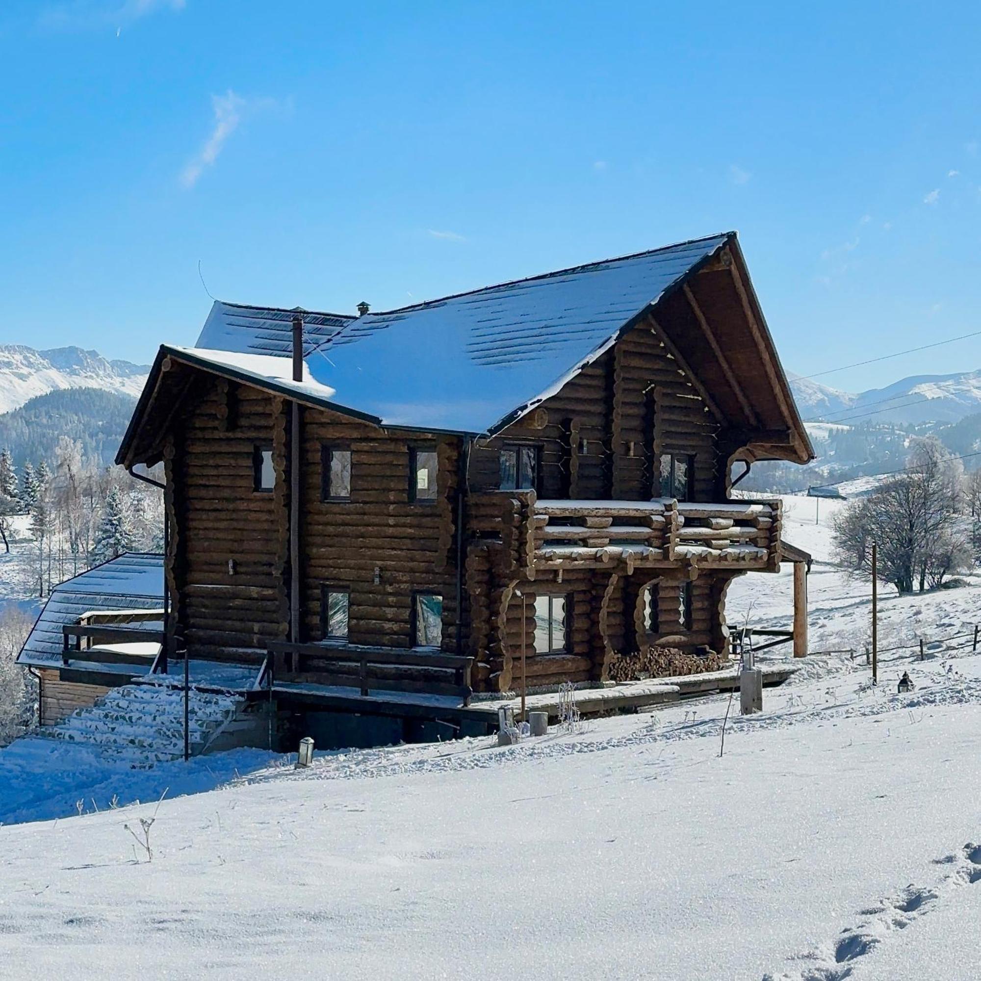 The Barn Villa Sirnea Kültér fotó