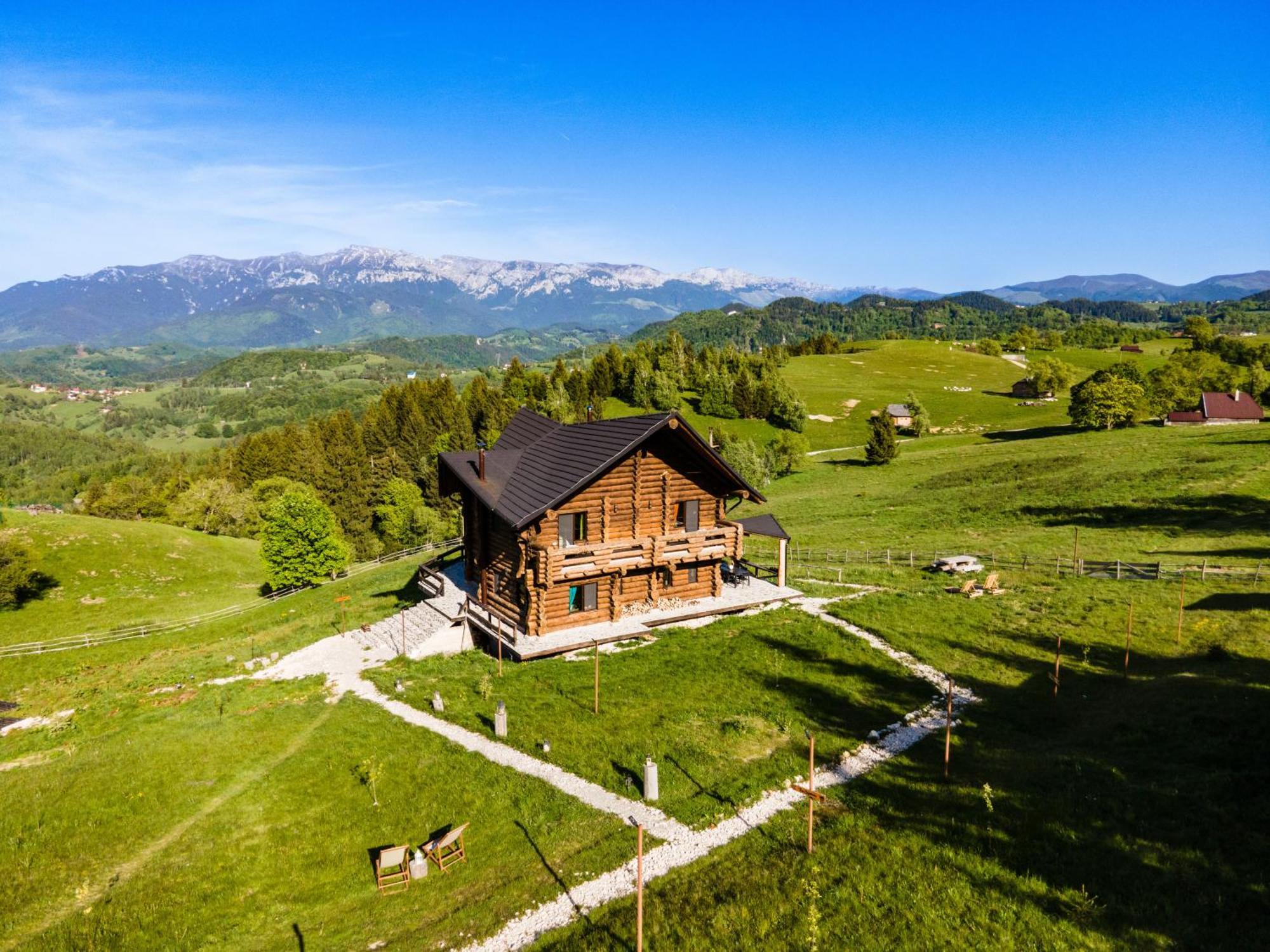 The Barn Villa Sirnea Kültér fotó