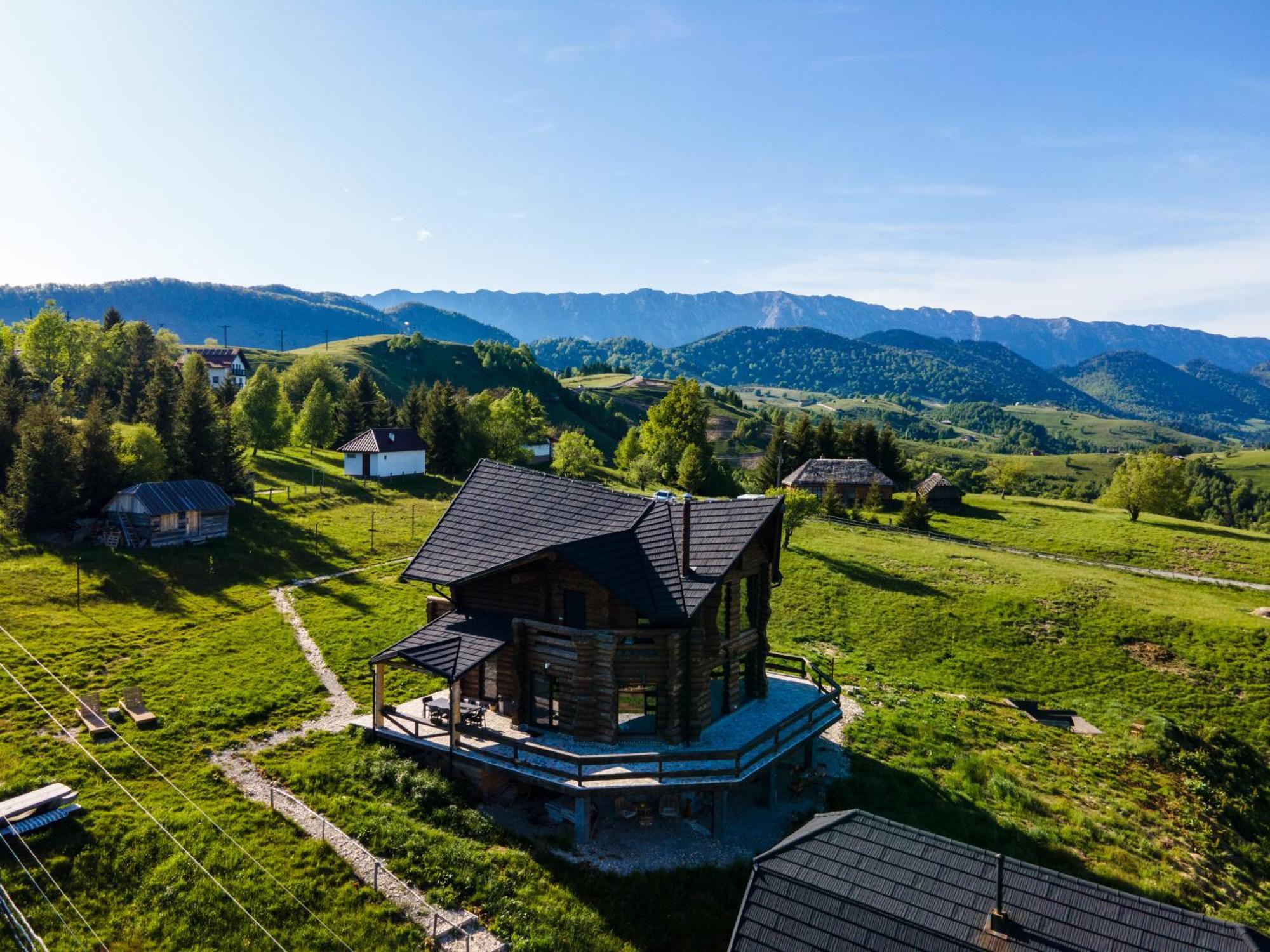 The Barn Villa Sirnea Kültér fotó