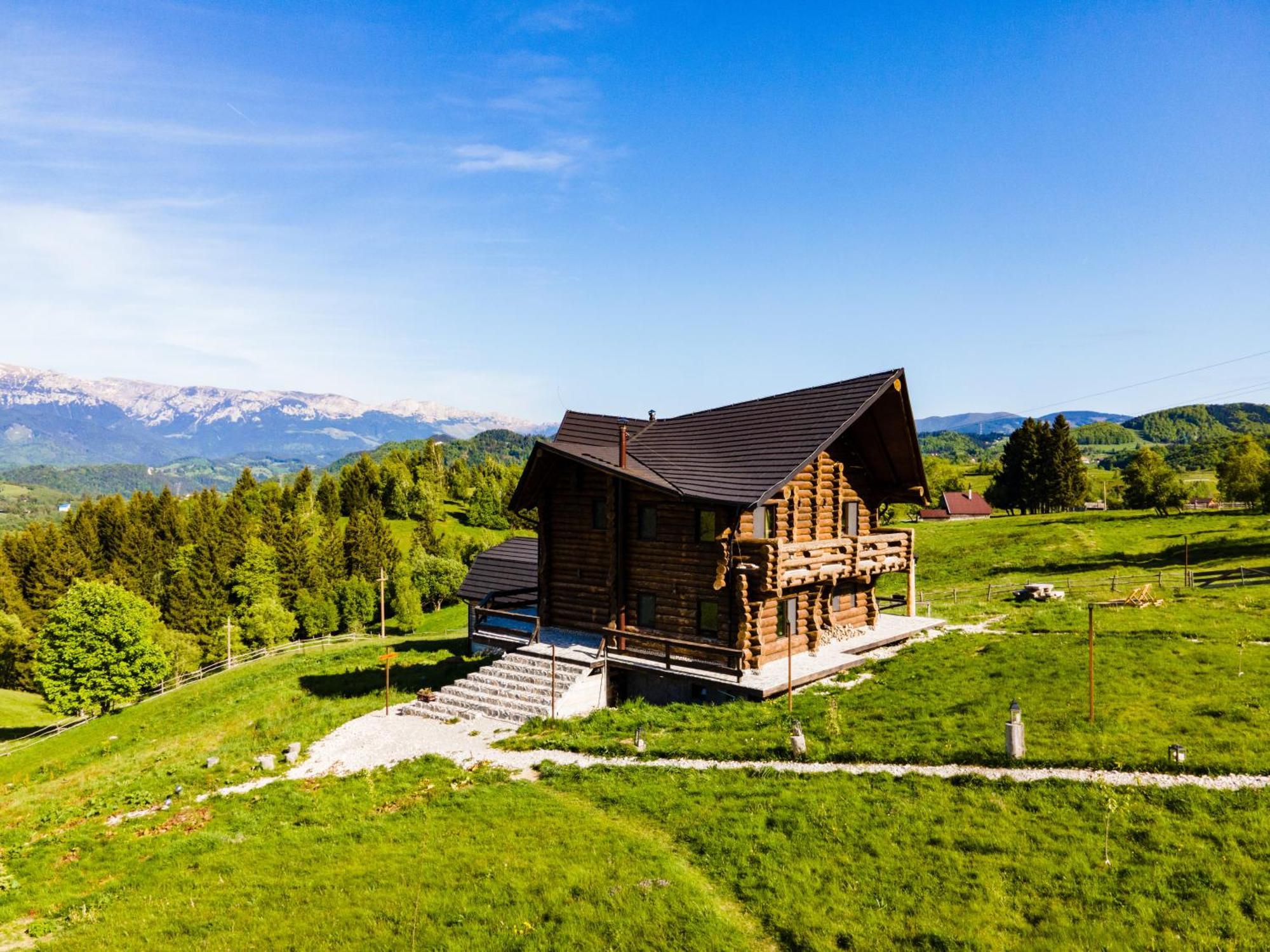 The Barn Villa Sirnea Kültér fotó